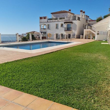 Elegant Apartment With Fantastic Views At The Top Of Calahonda Sitio de Calahonda Dış mekan fotoğraf