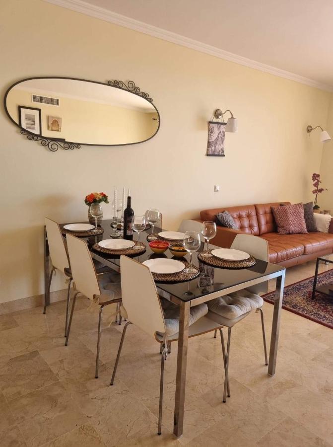 Elegant Apartment With Fantastic Views At The Top Of Calahonda Sitio de Calahonda Dış mekan fotoğraf