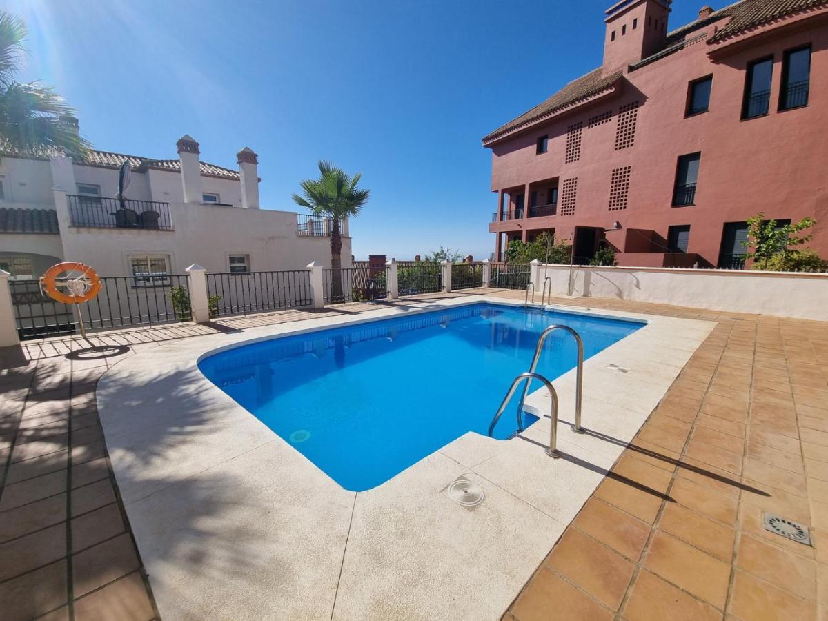 Elegant Apartment With Fantastic Views At The Top Of Calahonda Sitio de Calahonda Dış mekan fotoğraf